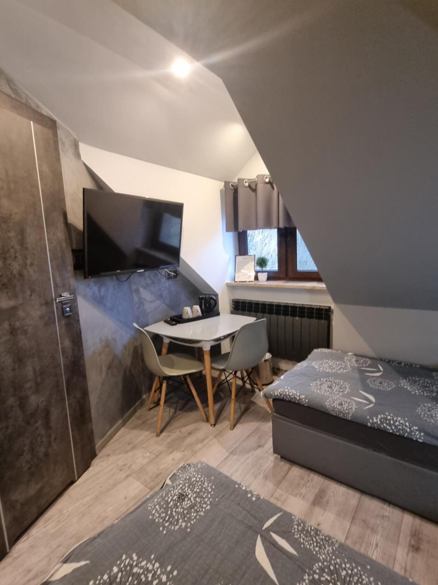 Przystan Apartment Rozalin  Ngoại thất bức ảnh