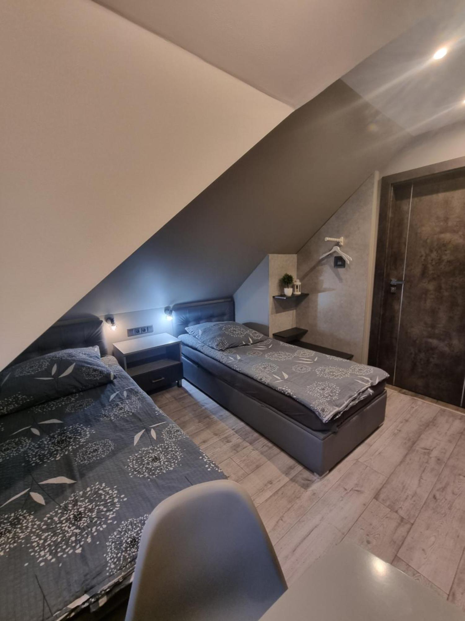 Przystan Apartment Rozalin  Ngoại thất bức ảnh