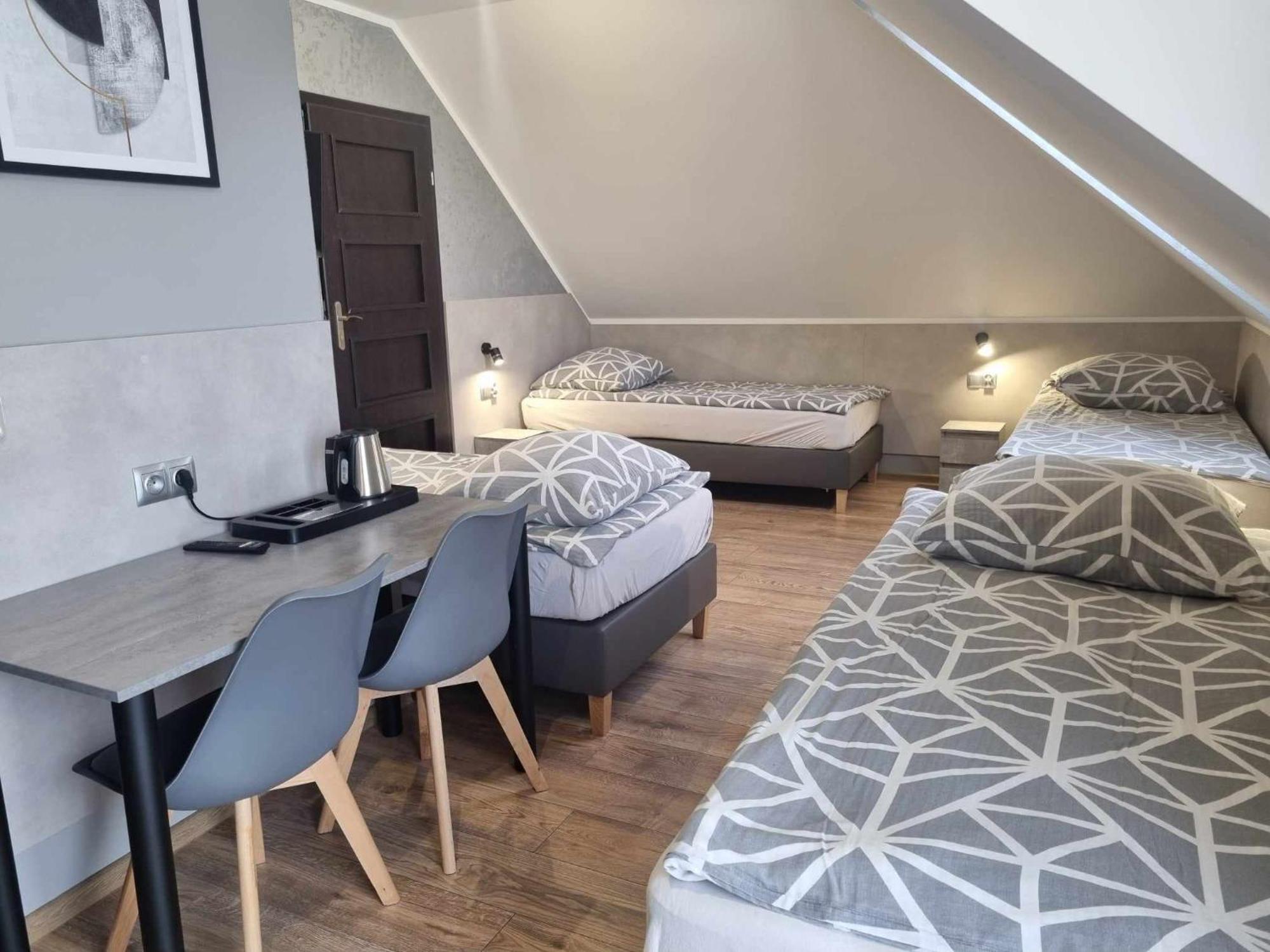 Przystan Apartment Rozalin  Ngoại thất bức ảnh