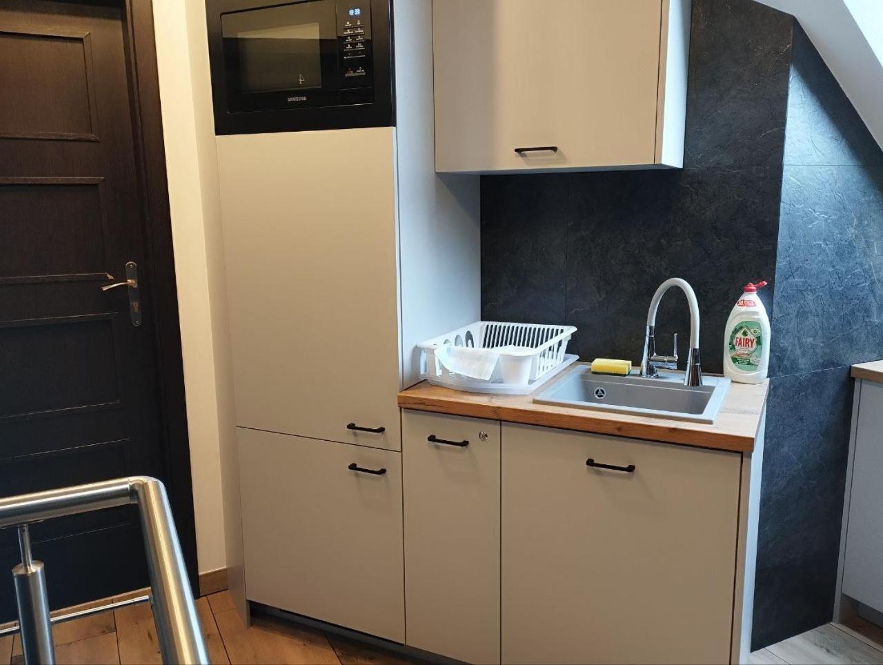 Przystan Apartment Rozalin  Ngoại thất bức ảnh