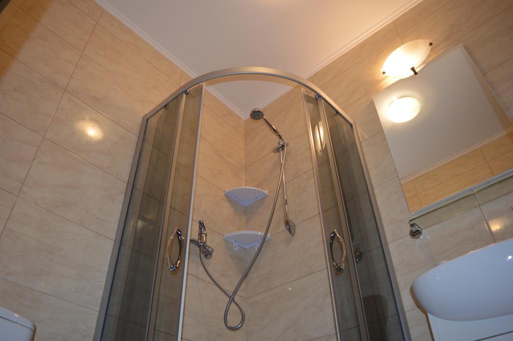 Przystan Apartment Rozalin  Ngoại thất bức ảnh